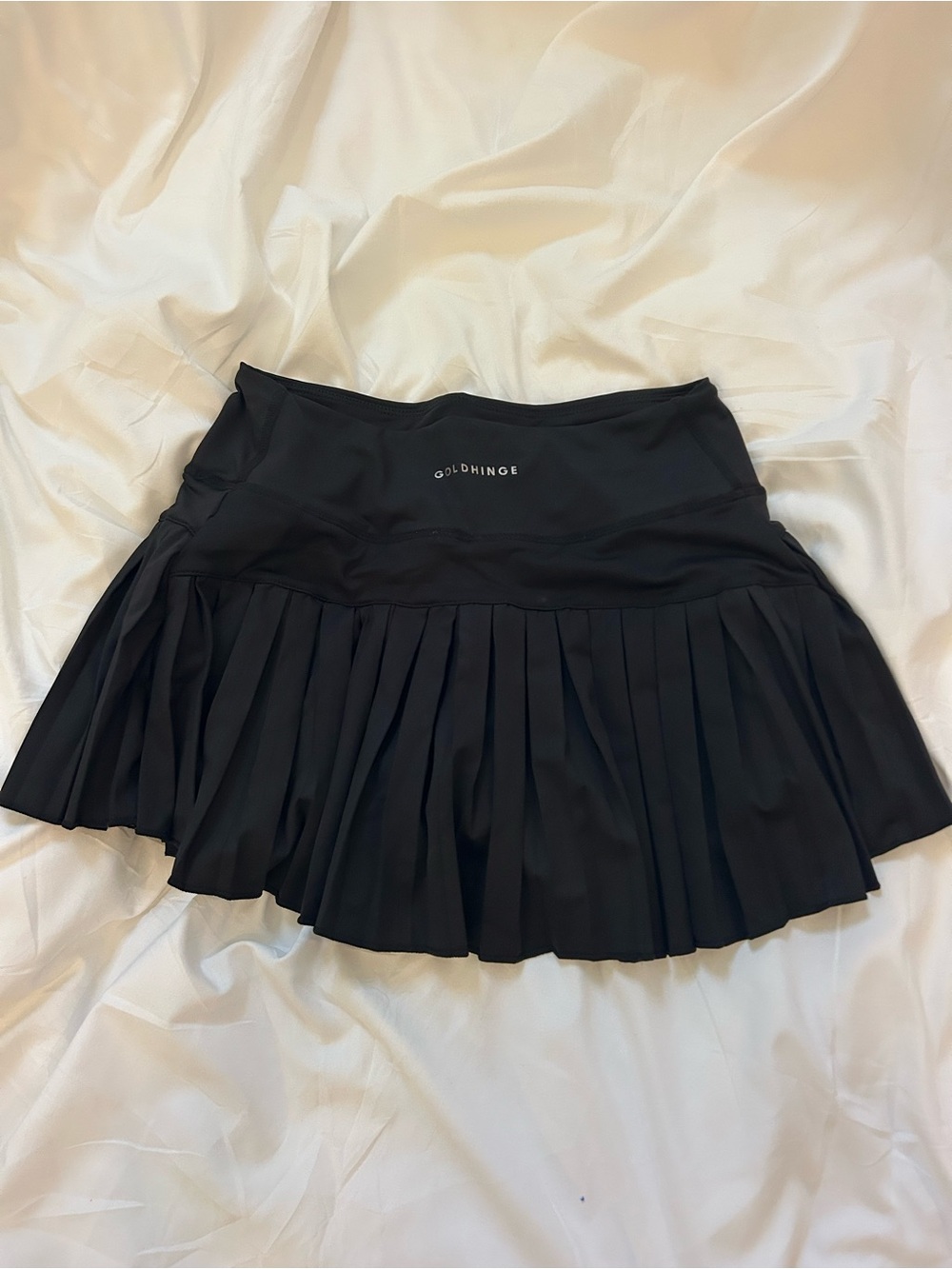 Goldhinge Black Pleated mini Skirt